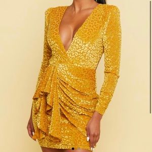 MUSTARD VELVET DEEP V-NECK RUFFLE TIE-UP OPEN BACK DRESS WITH LONG SLEEVE
